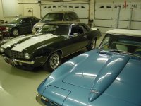 4cars900.jpg