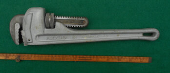 Ridgid 814 14 in aluminum pipe wrench 081724 02.jpg