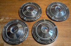 Chevelle Hubcaps 01 Main.jpg Chevelle Hubcaps 01 Main.jpg