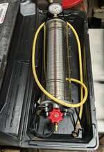 Robinair R12 Charging Cylinder 02.jpg Robinair R12 Charging Cylinder 02.jpg