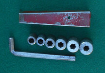 unknown 7 pc 1.4 hex dr SAE socket set 090324 UN2 06.jpg