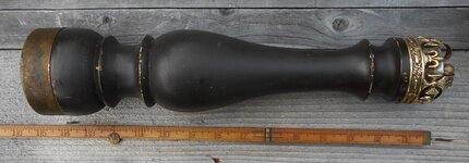 pepper mill (made in Italy) 090624.jpg