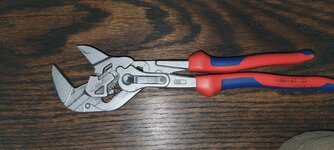 Pliers Wrench Right.jpg