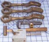 5A BeCu Br hmr center punch Air fitting R pipe jaw.jpg