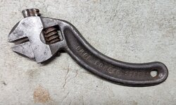 Robinson S-adjustable 2.jpg