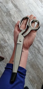 Klein G210K Scissors-1.jpg