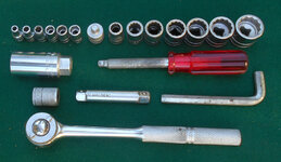 Walden 21 pc SAE 1.4 & 3.8 dr socket set 092924 P 04.jpg