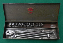 Duro Chrome 17 pc 1.4 dr SAE socket set 092924 DURO1 01.jpg Duro Chrome 17 pc 1.4 dr SAE socket set 092924 DURO1 01.jpg