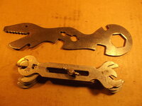 Ronson Alligator Wrench (pat D52157) Set No. 1 (pat. 942993)(Ebay theedgarc 01).jpg