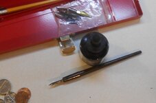 Hunt Crow-Quill pen 101024.jpg