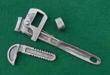 Spain 10 in pipe wrench 102324 02.jpg