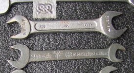 W. Tyres wrenches (Stubby1743 01).jpg