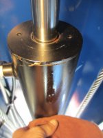HD14 Cylinder Flange leaking (5).JPG