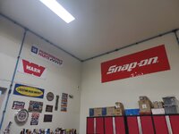 shop3.jpg