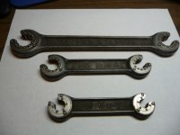 Cam Loc wrenches 002.JPG