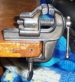 Small rail slide Vise.jpg Small rail slide Vise.jpg