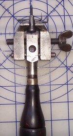 Hand vise Gasket Cutter.jpg Hand vise Gasket Cutter.jpg