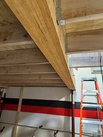 center beam.jpg
