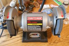 Craftsman 152.211240 6 in bench grinder 030425 01.jpg