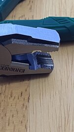 Pliers1.jpg
