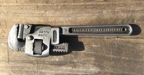 Trimont Trimo pipe wrench with asterisk (d42jeep 01).jpg