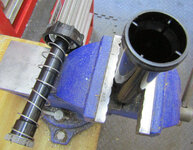 Toro 570 - 2.jpg