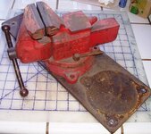 Y1 reed vise adn plate.jpg
