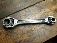 Williams No. 1999 dog bone 2.jpg