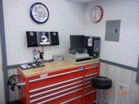 Desk Comp S 8100.jpg