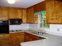 kitchen.jpg kitchen.jpg