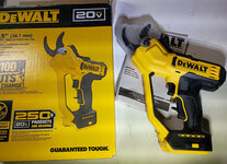 Dewalt DCPR320B Cordless Pruner.jpg