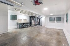 garage1.jpg garage1.jpg
