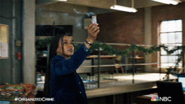 giphy.gif giphy.gif