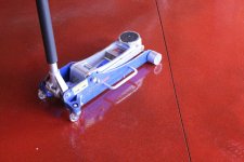 floor jack.jpg