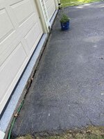 driveway.jpg driveway.jpg
