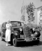 1934 Cadillac V12 Town Car - Jean Harlowe.jpg