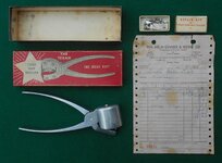 York Nut Sheller Co. Texan (patent 2376469 2651342) 030325 02.jpg