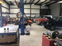 Shop with lift.jpg Shop with lift.jpg