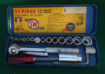 Walden 21 pc SAE 1.4 & 3.8 dr socket set 092924 P 01.jpg