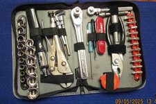 sxs tool kit 2 r.jpg