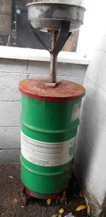 Quaker State drain tank 102025 02.jpg