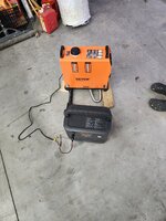 20251101_183428.jpg 20251101_183428.jpg