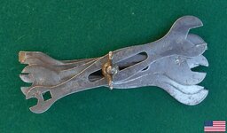 Ronson 4 pc Nine-in-One wrench set (patent 942993) RON3111525 02.jpg