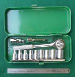 Crescent KAL 13 pc 1.4 dr SAE socket set 01.jpg