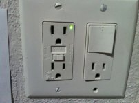 outlets.jpg