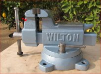 WILTON 1645  showing N letter inside square.JPG