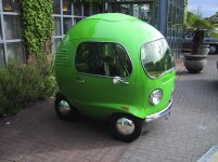 this-is-what-happens-when-you-fart-in-a-smart-car.jpg