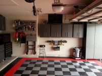 Garage Right After (800x600).jpg