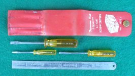 Indestro 135TK 3-pc screwdriver set 03 a.jpg