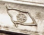 Flag wrench (Japan) LOGO (ebay 168214904963 01).jpg